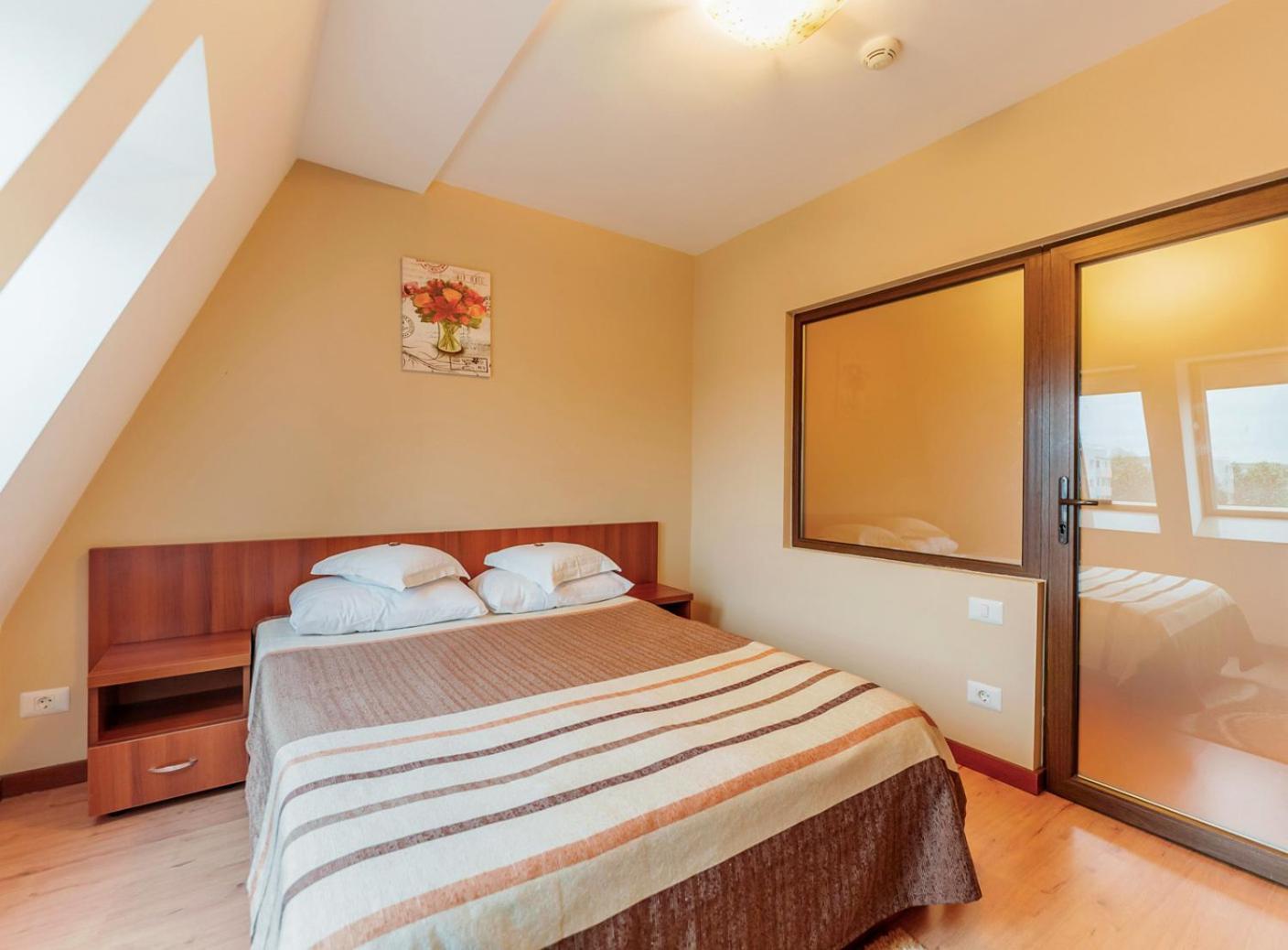 Hotel Crisana Αράντ Εξωτερικό φωτογραφία