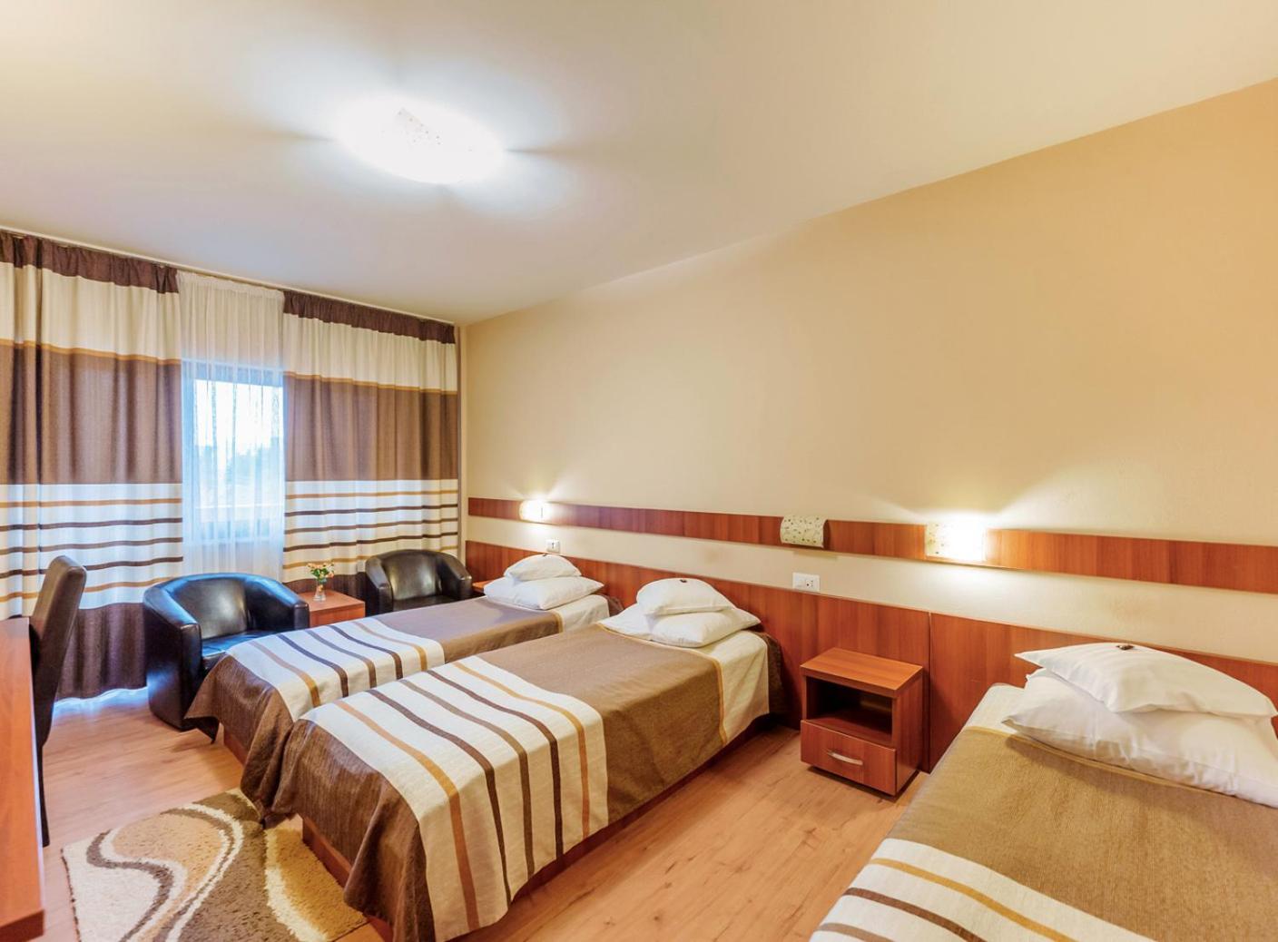 Hotel Crisana Αράντ Εξωτερικό φωτογραφία